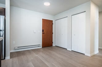 The Arnie Apartments in Rio, WI - Foto de edificio - Interior Photo