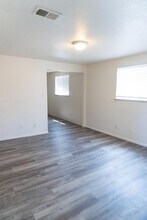 1152 S Quivas St in Denver, CO - Building Photo - Building Photo