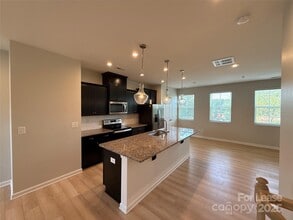 1110 Keydet Dr in Charlotte, NC - Building Photo - Building Photo