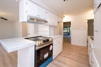 7321 Illinois St in Little Rock, AR - Building Photo - Building Photo