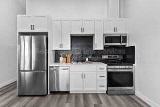 832 Desty St in San Diego, CA - Building Photo - Building Photo