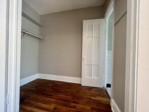 6912 N Ashland Ave in Chicago, IL - Building Photo - Building Photo