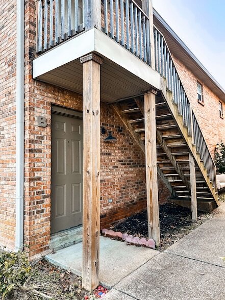 116 Ballygar St, Unit B in Clarksville, TN - Building Photo - Building Photo