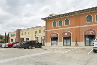 The Pallazi At Uptown Park Apartments Houston Tx For Rent Building Photo The Pallazi At Uptown Park Apartments In Houston