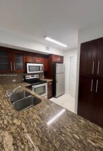 577 SW 111th Ln in Pembroke Pines, FL - Building Photo - Building Photo