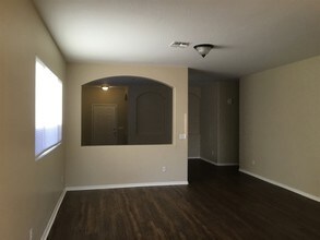 11170 W Almeria Rd in Avondale, AZ - Building Photo - Building Photo