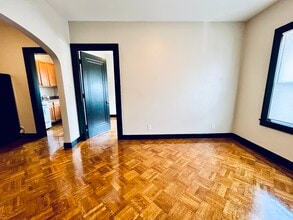 301 W Whitney Ave in Louisville, KY - Building Photo - Building Photo