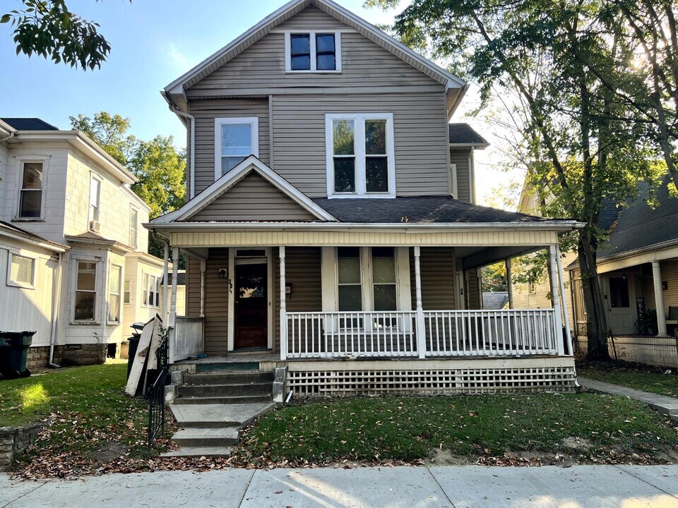 61 S 15th St in Richmond, IN - Building Photo