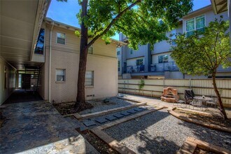 4311 Cole Ave in Dallas, TX - Building Photo - Building Photo