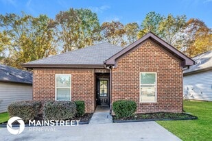 576 Kincaid Cove Ln in Odenville, AL - Building Photo