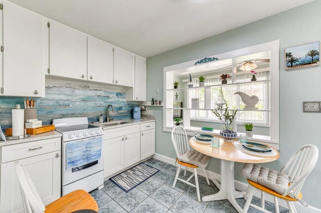 340 78th Ave in St Pete Beach, FL - Building Photo - Building Photo