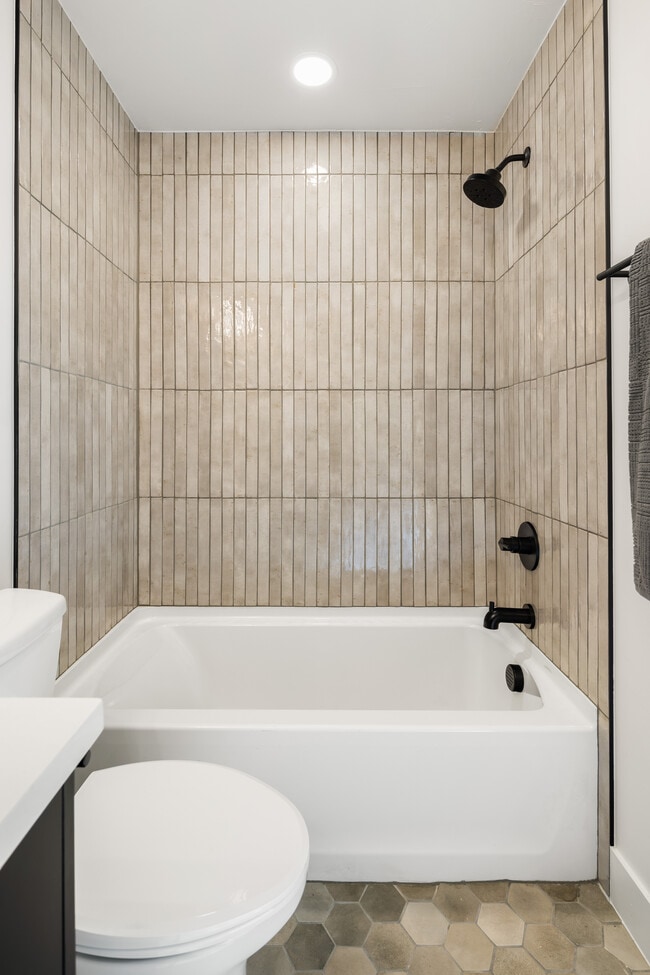 4425 W 45th Ave in Denver, CO - Building Photo - Building Photo