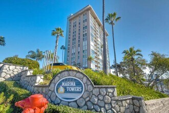 1200 N Harbor Dr in Oceanside, CA - Building Photo - Building Photo