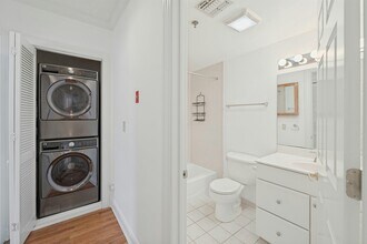 82 Clinton St in Hoboken, NJ - Building Photo - Building Photo