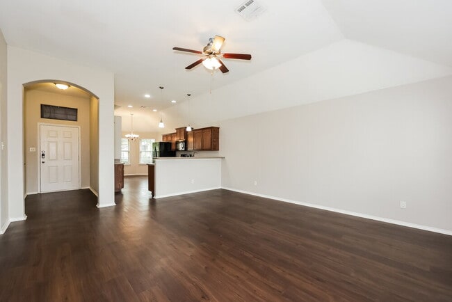 11929 Long Stone Dr in Burleson, TX - Building Photo - Building Photo