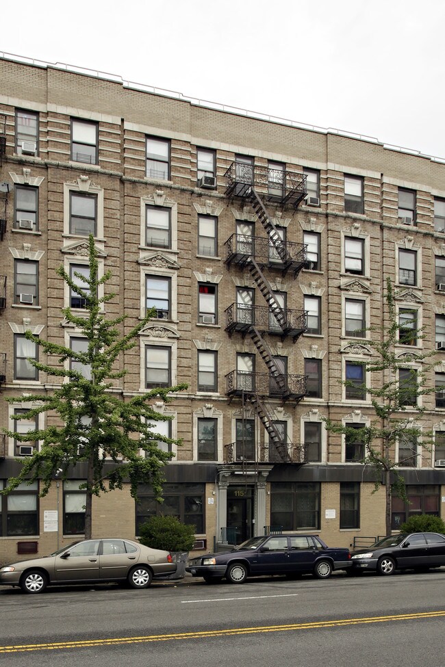 115-117 W 135th St in New York, NY - Foto de edificio - Building Photo