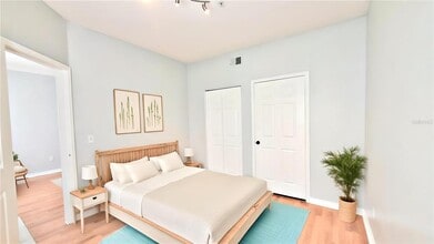 6348 Raleigh St in Orlando, FL - Building Photo - Building Photo