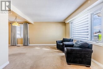 23 Shannon St in Barrie, ON - Building Photo - Building Photo