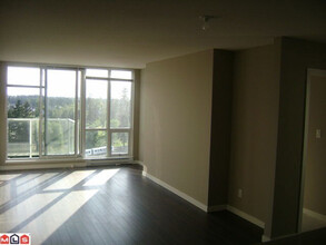 9981-9981 Whalley Blvd in Surrey, BC - Building Photo - Building Photo