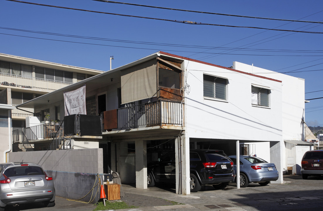 1228 Makiki St in Honolulu, HI - Building Photo