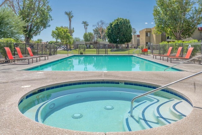 Monte Azul Apartments
