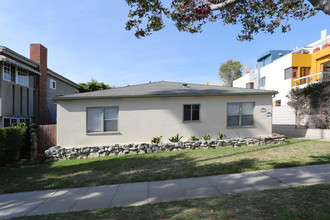 816-818 17th St in Santa Monica, CA - Building Photo - Building Photo