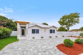 202 SE 4th St in Delray Beach, FL - Building Photo - Building Photo