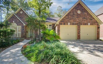 19 S Dragonwood Pl in Spring, TX - Building Photo - Building Photo