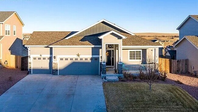 property at 7623 Dutch Loop