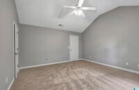 718 3rd St NE photo'