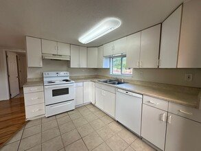 809 Willard Ave in Richland, WA - Foto de edificio - Building Photo