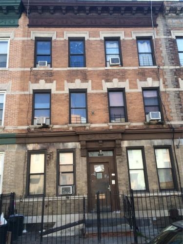 228 Schaefer in Brooklyn, NY - Building Photo