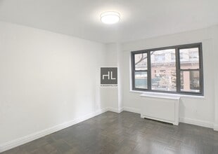 EAST 56 STREET, Unit 6L in New York, NY - Building Photo - Building Photo