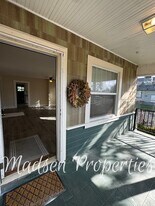 2350 B St in Oroville, CA - Building Photo