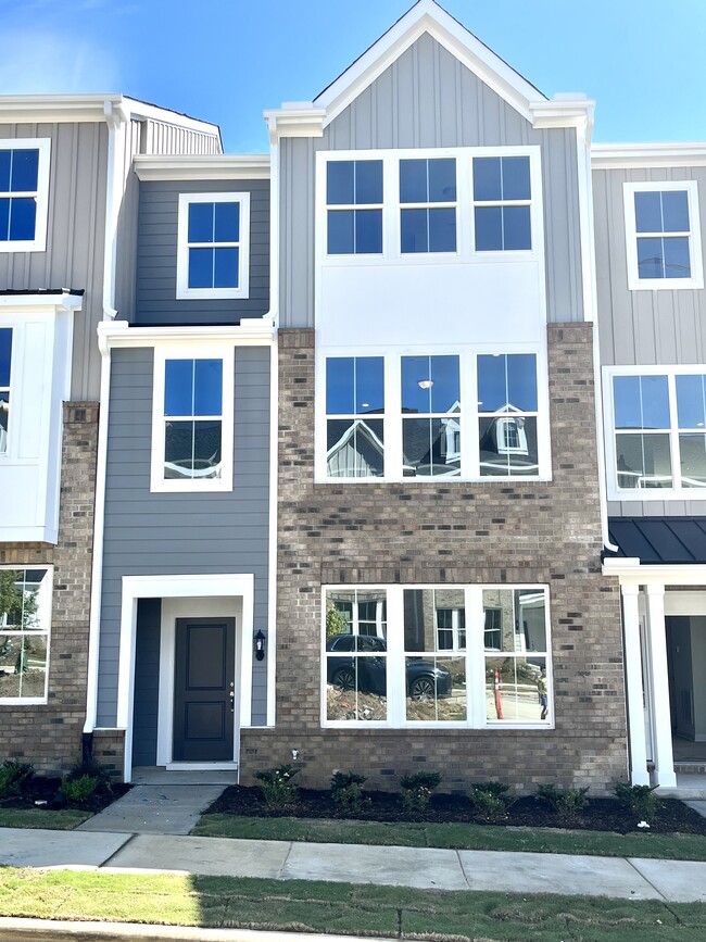 property at 106 Hickory Plns Rd