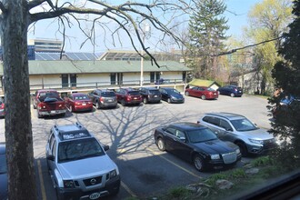 264 McCullough Street in Morgantown, WV - Building Photo - Building Photo