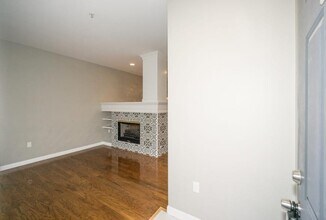 9223 122nd Ct NE in Kirkland, WA - Building Photo - Building Photo