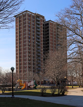 Westpark Apartments in Philadelphia, PA - Building Photo - Building Photo