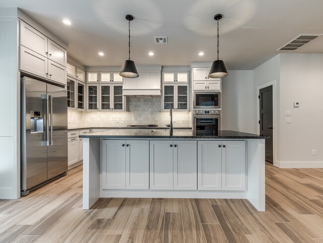 property at 315 SW 13th St