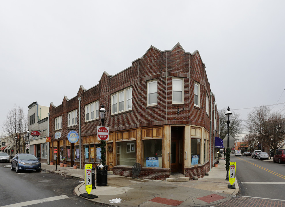 Piazza on the Square in Jenkintown, PA - Building Photo