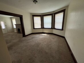 2565 Orland Ave-Unit -1 in Cincinnati, OH - Building Photo - Building Photo