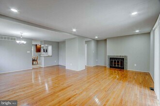 11859 Blue February Way in Columbia, MD - Building Photo - Building Photo