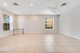 2532 Sutherland Ct in Cape Coral, FL - Building Photo - Building Photo