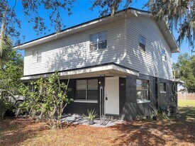 395 Quentin Ave NW in Winter Haven, FL - Building Photo