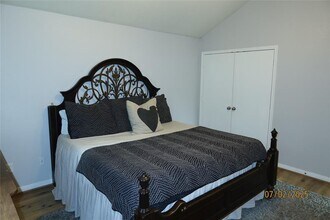 305 Duprie Dr in Brenham, TX - Building Photo - Building Photo