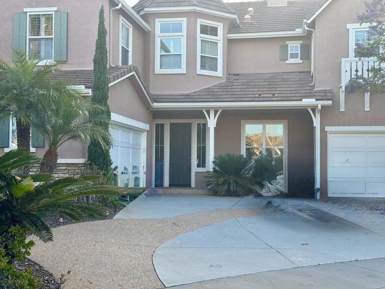 5250 Coleridge Ct in Carlsbad, CA - Building Photo