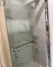 1641 Victoria Park Ave in Toronto, ON - Building Photo - Building Photo