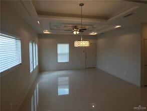 401 Newport Ave in Edinburg, TX - Building Photo - Building Photo