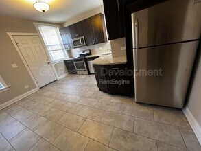 6031 S Eberhart Ave in Chicago, IL - Building Photo - Building Photo