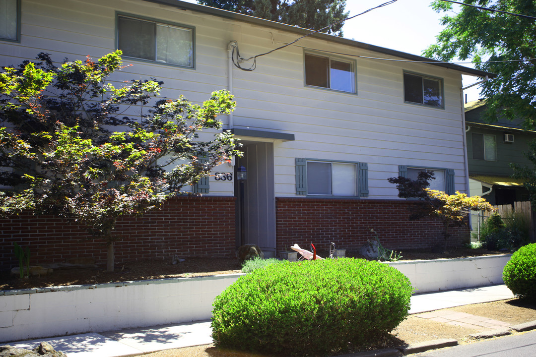 Taylor Street Apartments in Medford, OR - Building Photo